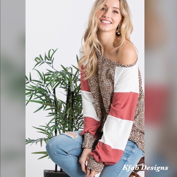 New! Clearance 🔥Waffle Animal Print Cuff Raglan Sleeve Top - Picture 2 of 8